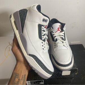 Size 10 Air Jordan 3 “Cement Grey”